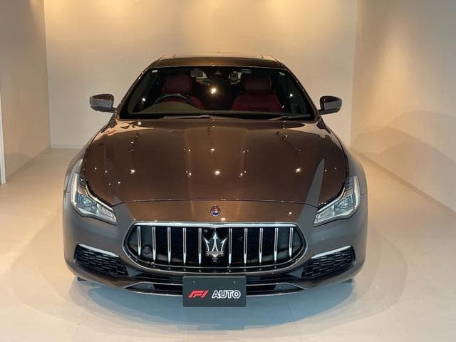 Maserati Quattroporte S GranLusso Goo-net stock photo 12