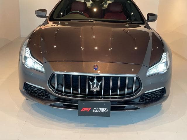 Maserati Quattroporte S GranLusso Goo-net stock photo 16
