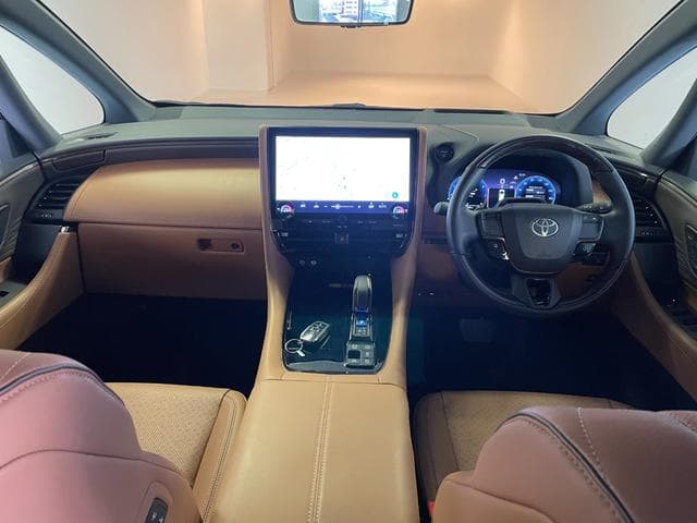 Toyota Vellfire Hybrid Z Premier Goo-net stock photo 05