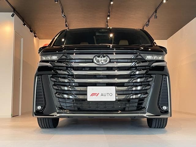 Toyota Vellfire Hybrid Z Premier Goo-net stock photo 13