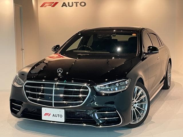 Mercedes-Benz S400d 4MATIC AMG Line Goo-net stock photo 02