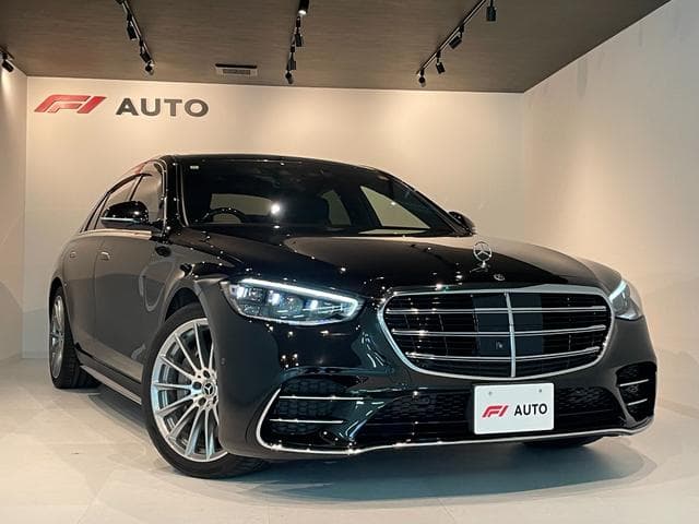Mercedes-Benz S400d 4MATIC AMG Line Goo-net stock photo 19