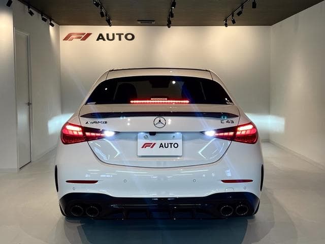 Mercedes-AMG C43 4MATIC Sedan Goo-net stock photo 14