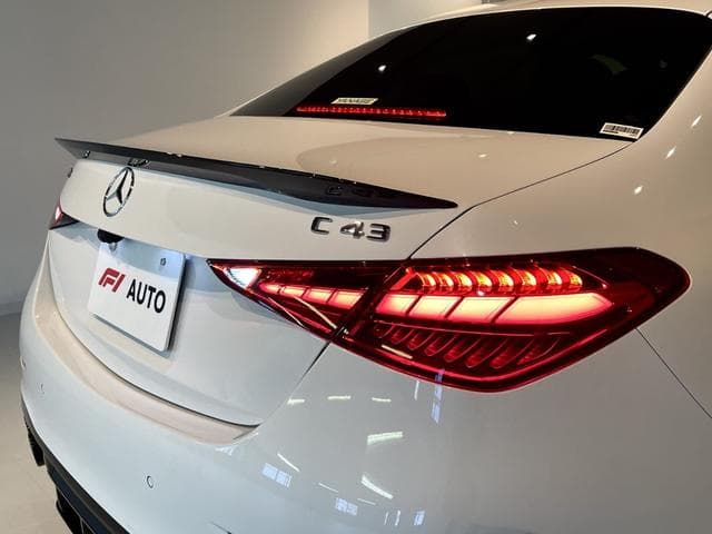 Mercedes-AMG C43 4MATIC Sedan Goo-net stock photo 15