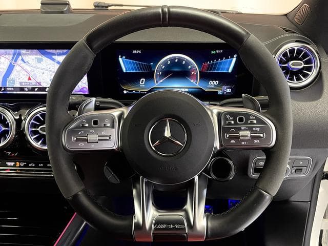 Mercedes-AMG GLA35 4MATIC Goo-net stock photo 48