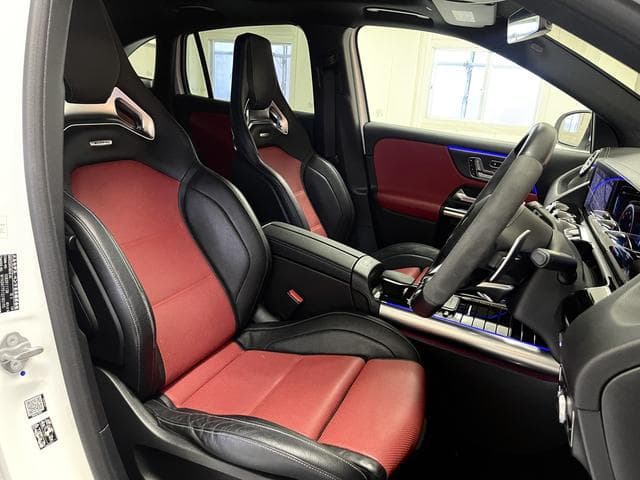 Mercedes-AMG GLA35 4MATIC Goo-net stock photo 49