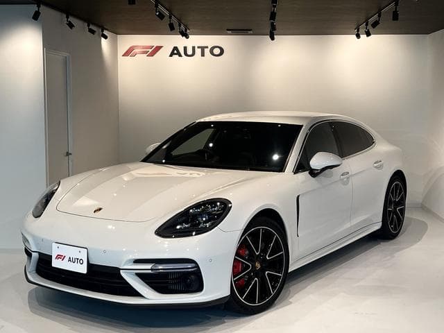Porsche Panamera Turbo Goo-net stock photo 02