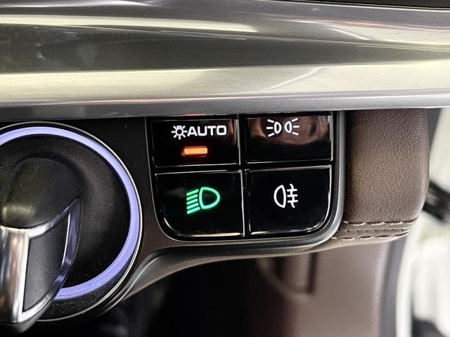 Porsche Panamera Turbo Goo-net stock photo 34