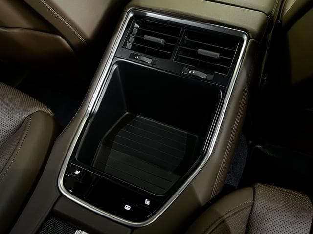 Porsche Panamera Turbo Goo-net stock photo 50